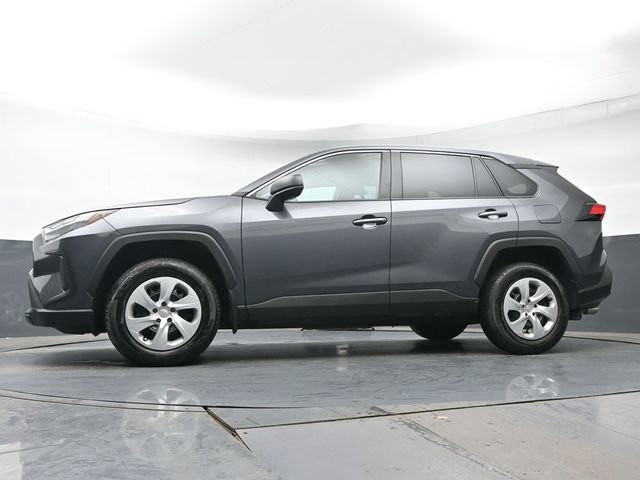 Used 2023 Toyota RAV4 LE AWD/4WD image 26