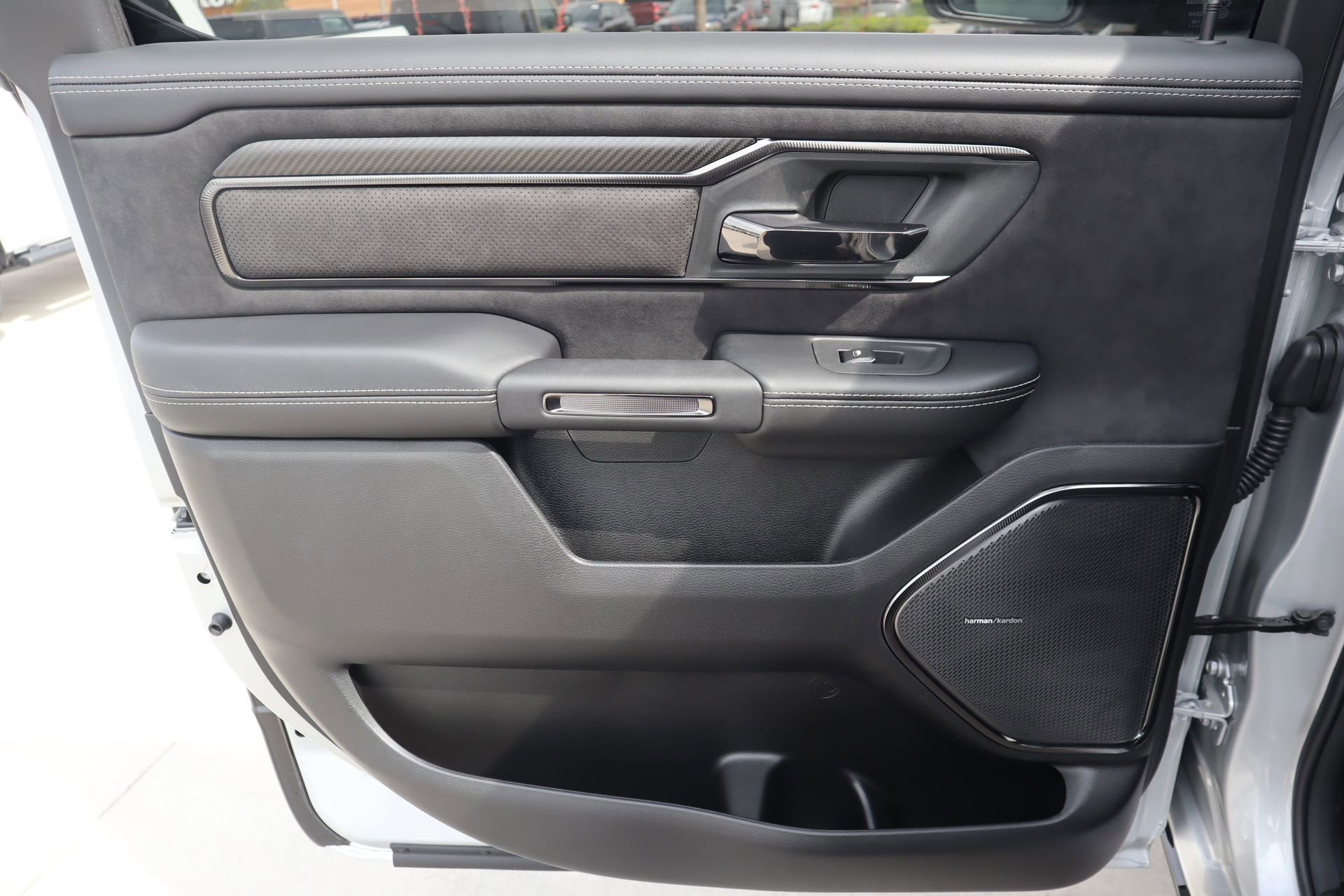 New 2026 RAM 1500 RHO AWD/4WD image 19