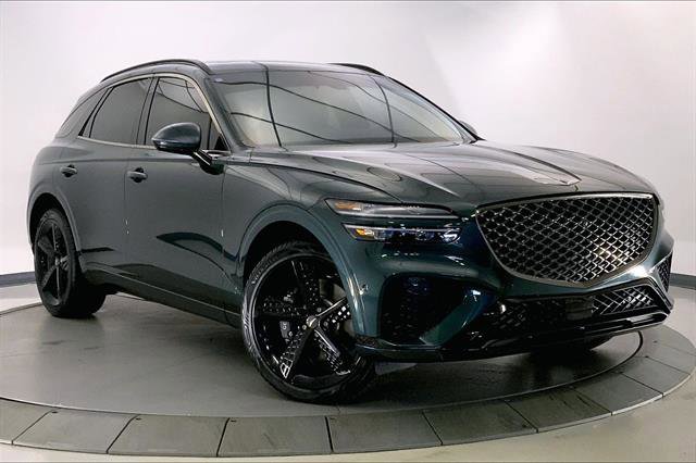 Used 2023 Genesis GV70 2.5T w/ Sport Prestige Package image 1