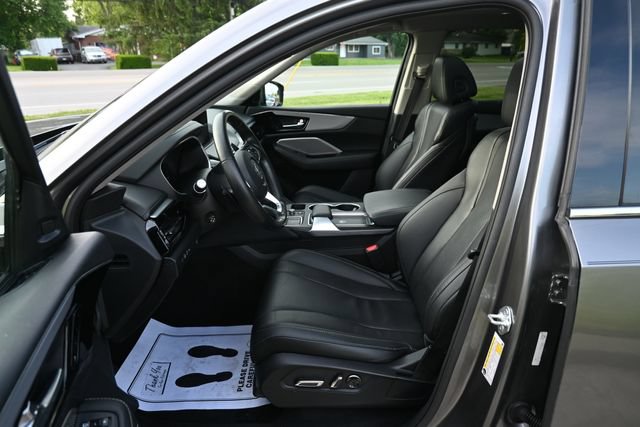 Used 2023 Acura MDX SH-AWD w/ Technology Package image 29
