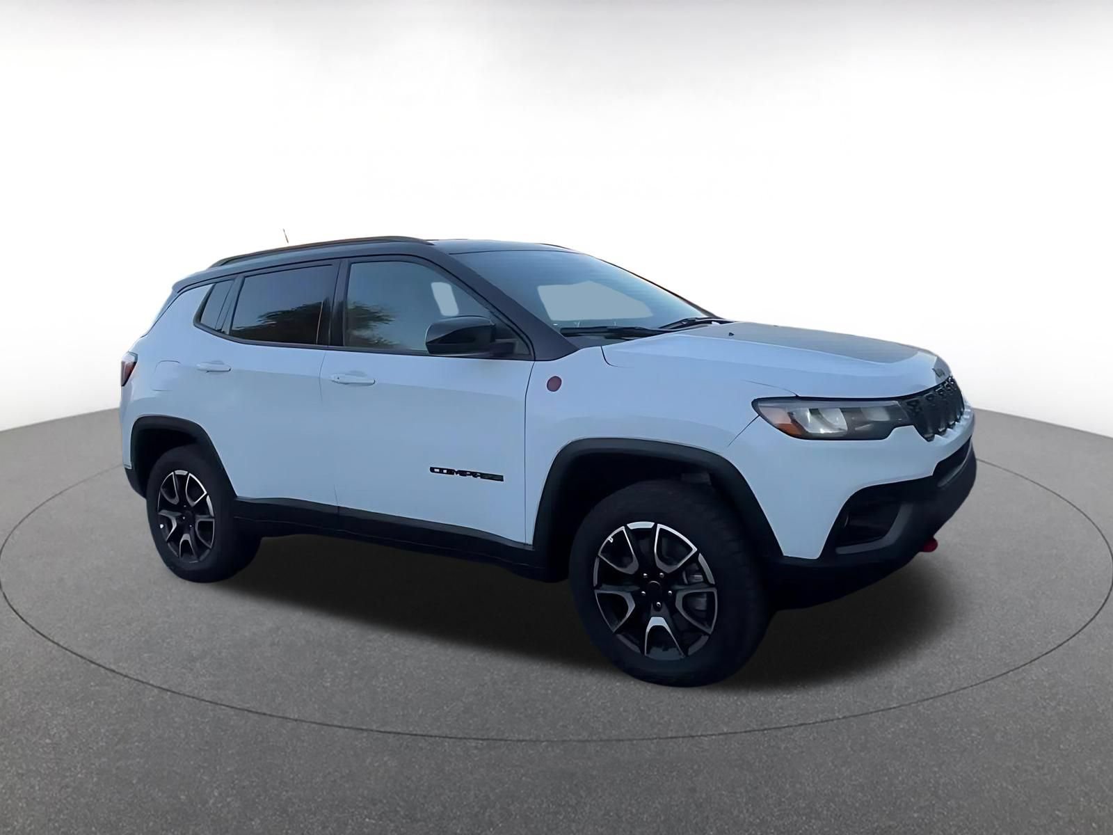 Used 2025 Jeep Compass Trailhawk AWD/4WD video 2