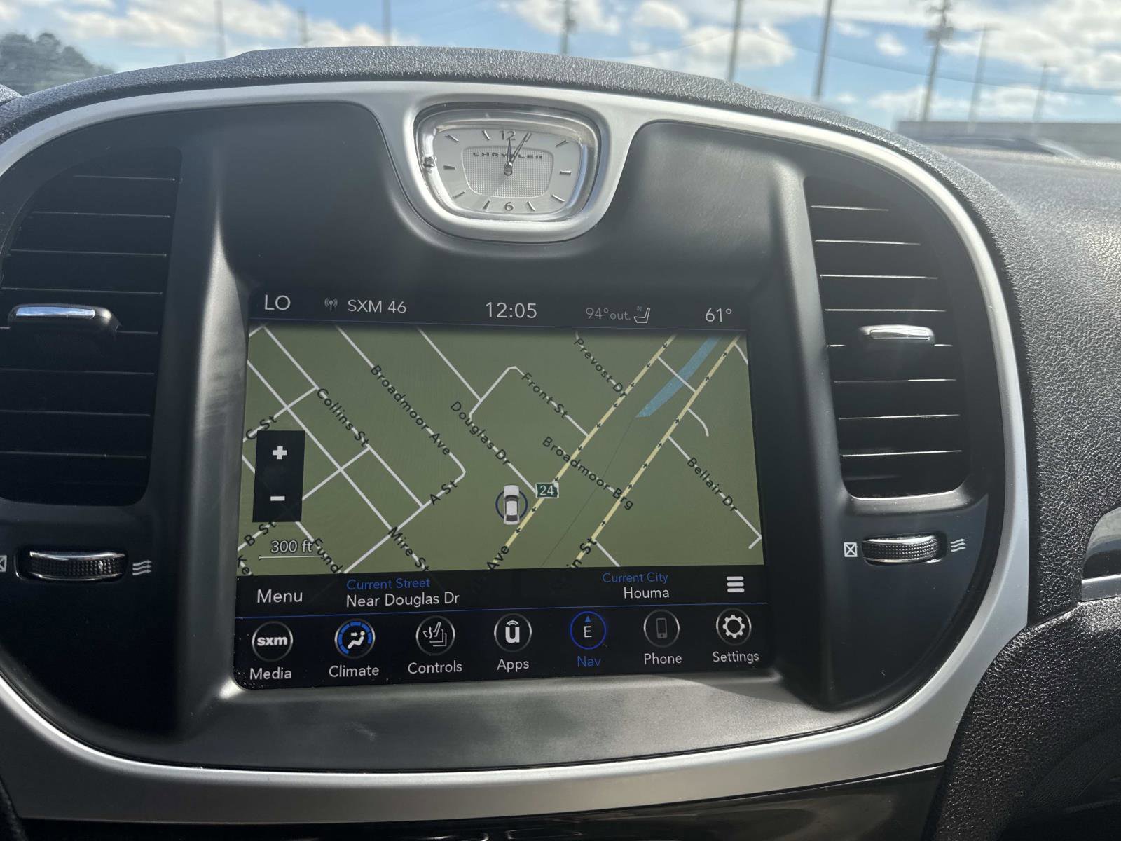 Certified 2023 Chrysler 300 Touring L w/ Popular Equipment Group image 25