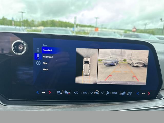 New 2025 Chevrolet Tahoe Premier w/ Sun And Tow Package image 27