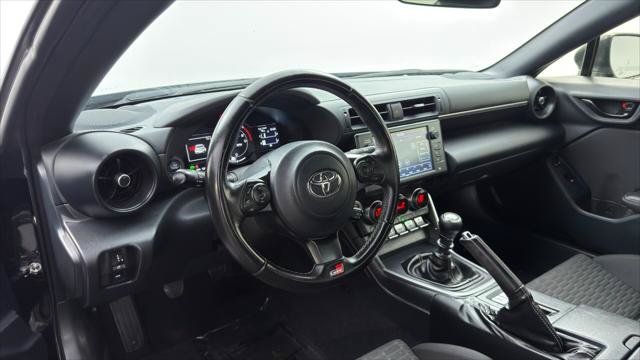 Used 2023 Toyota GR86 RWD image 22