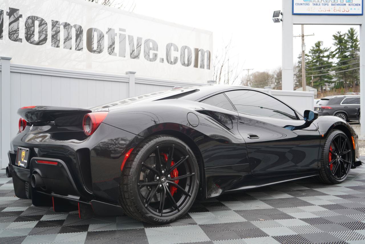 Used 2020 Ferrari 488 Pista Coupe RWD image 6
