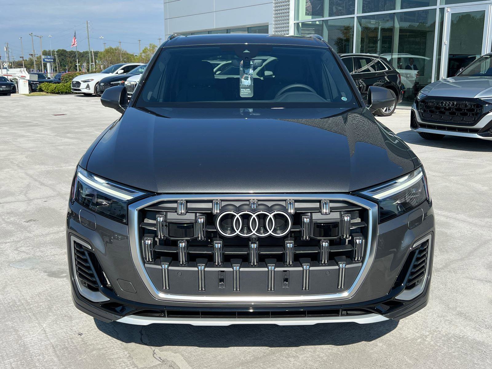 New 2025 Audi Q7 3.0T Premium Plus image 2