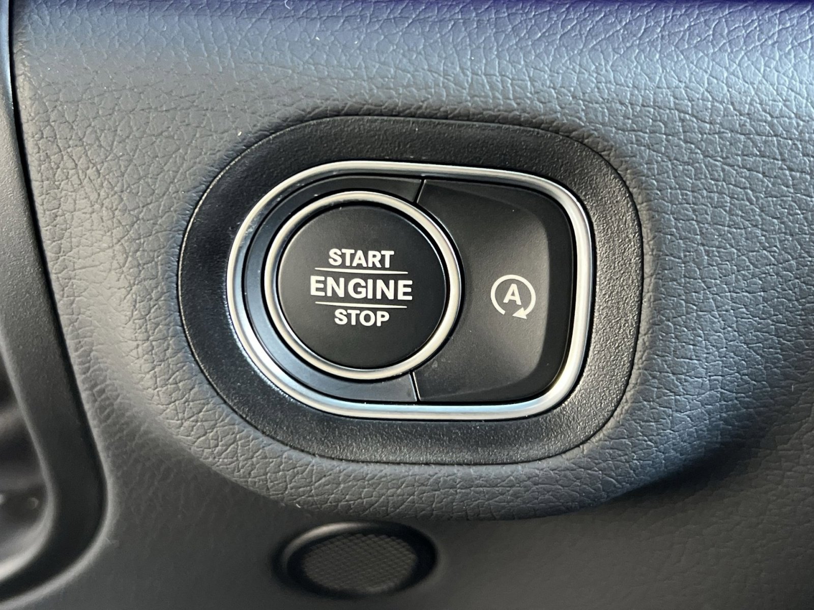 New 2026 Mercedes-Benz GLE 450 4MATIC Coupe image 32