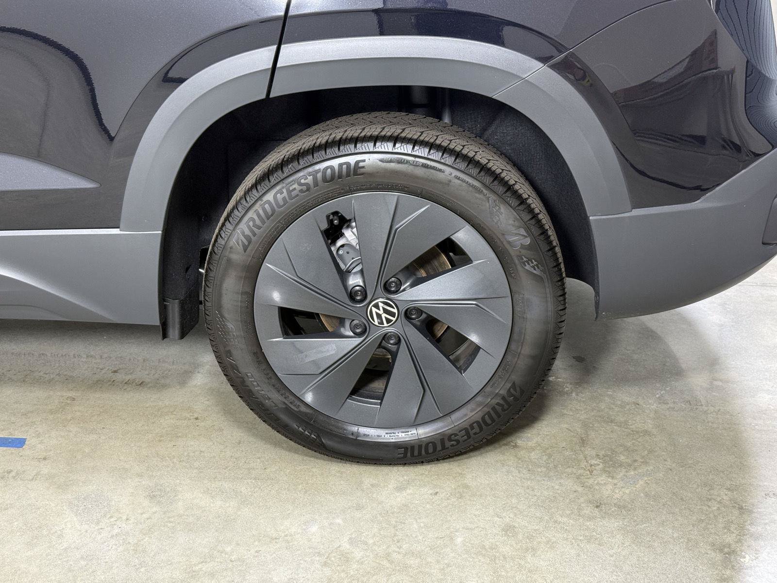 New 2027 Volkswagen Taos S FWD image 21