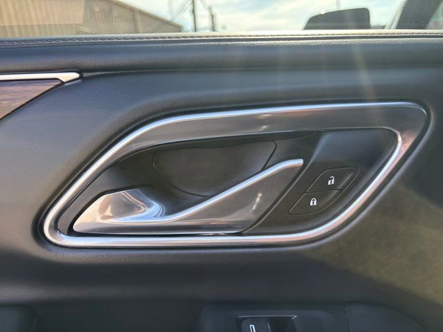 Used 2021 Chevrolet Suburban High Country image 26