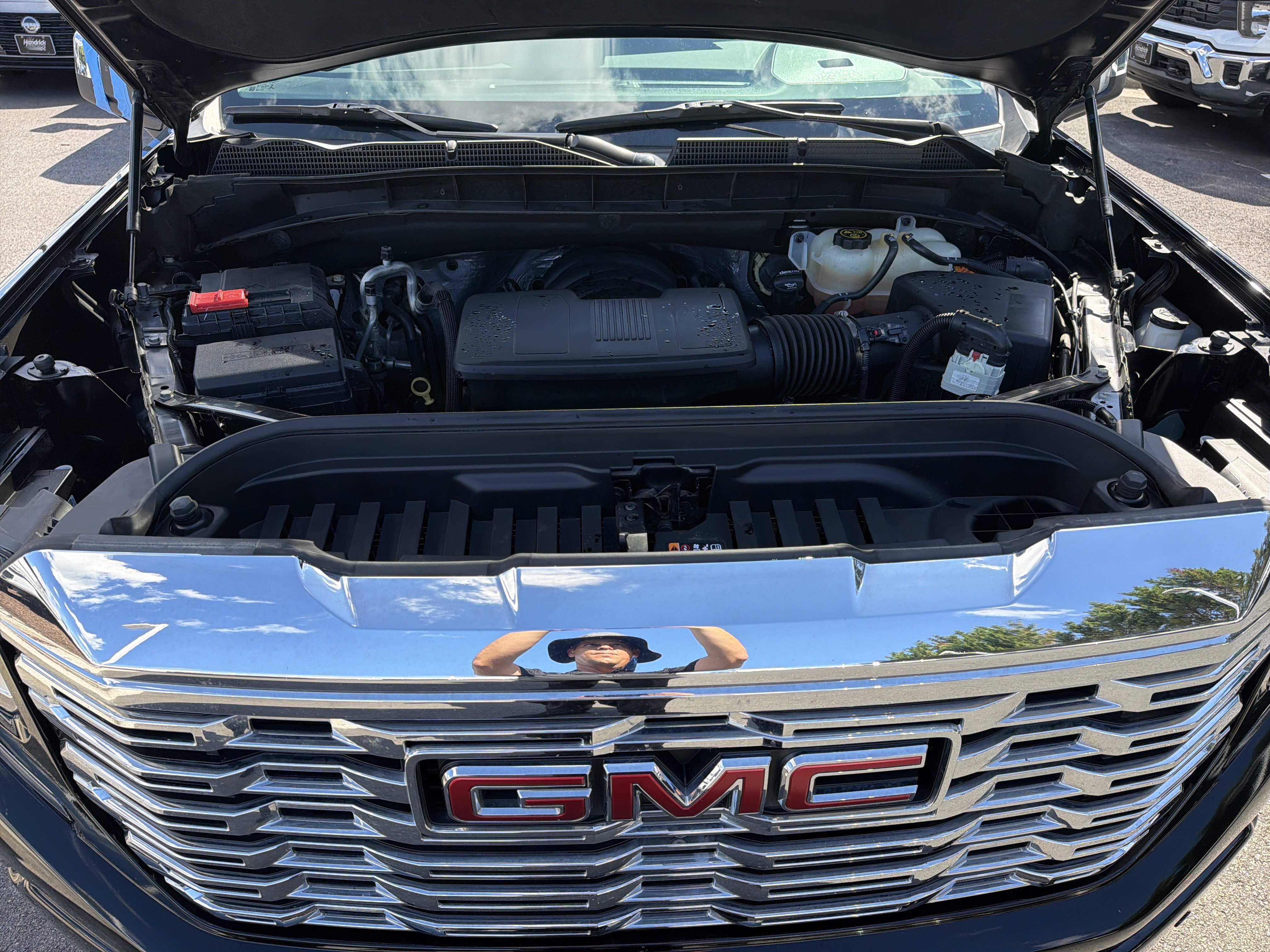 Used 2022 GMC Sierra 1500 Denali AWD/4WD image 36