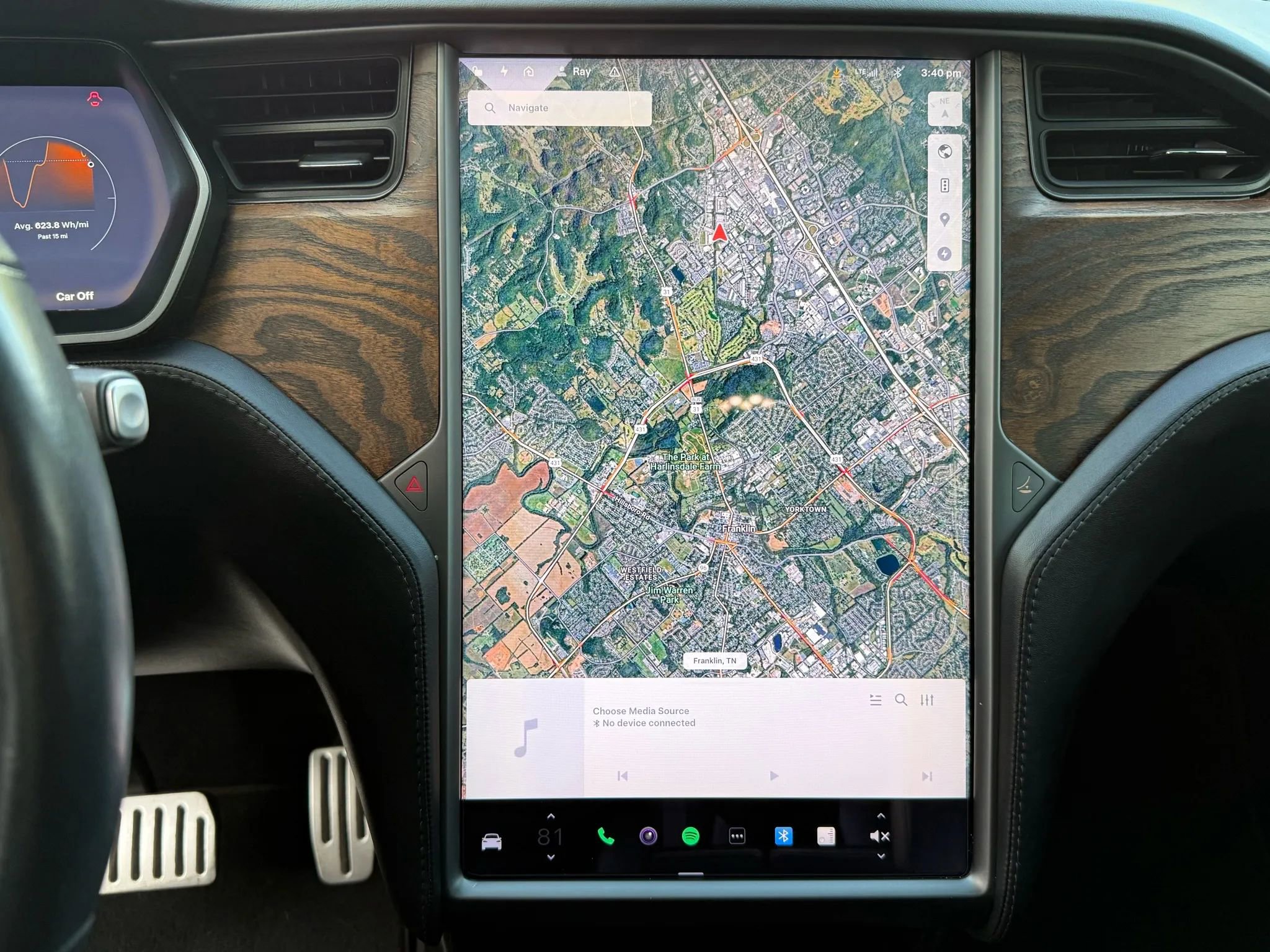 Used 2018 Tesla Model X 75D image 35