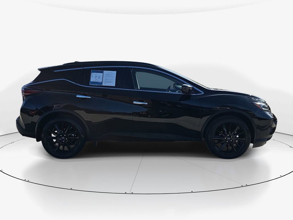 Used 2024 Nissan Murano SV w/ SV Midnight Edition Package image 3