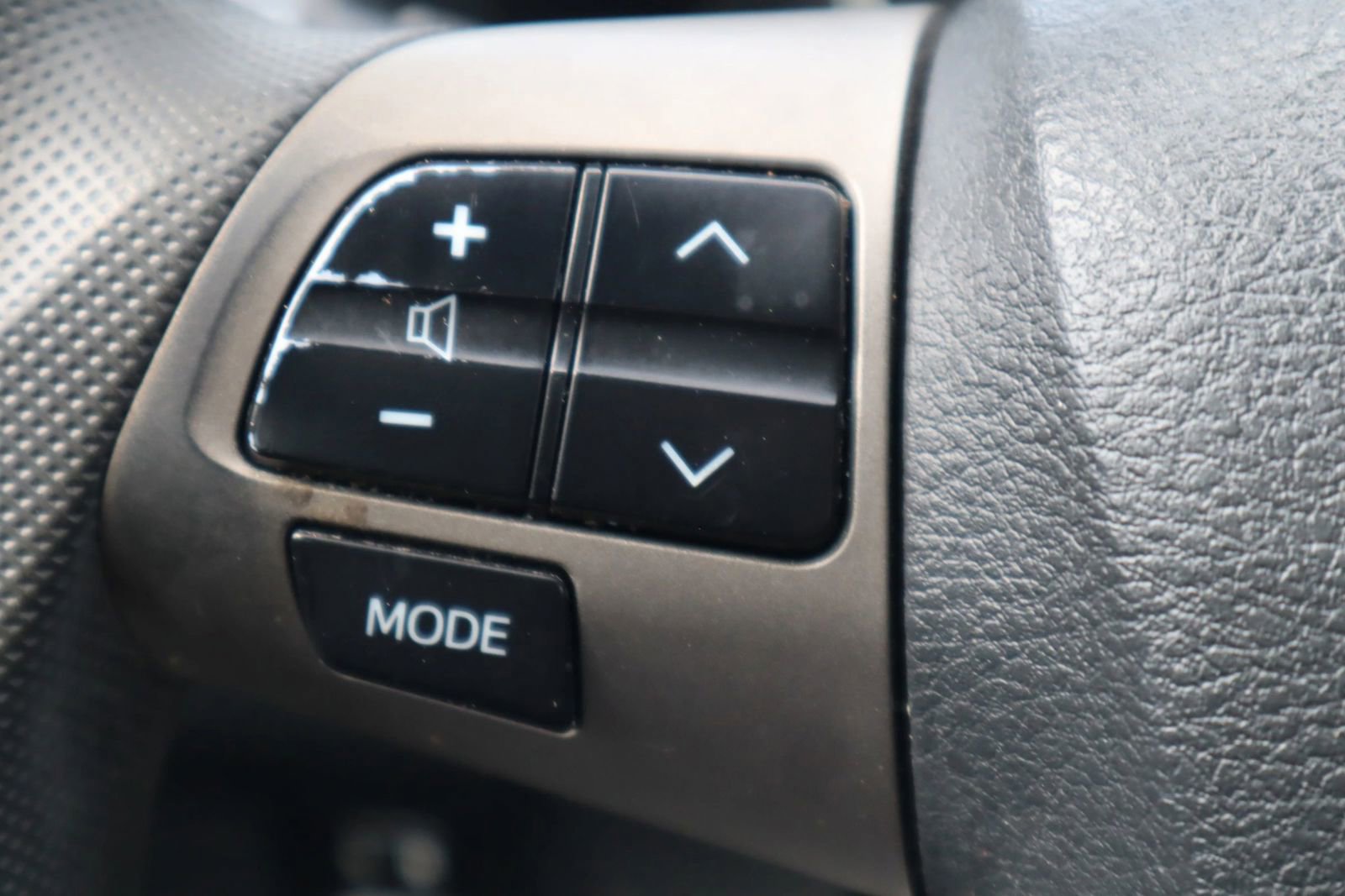 Used 2012 Toyota Corolla S image 28