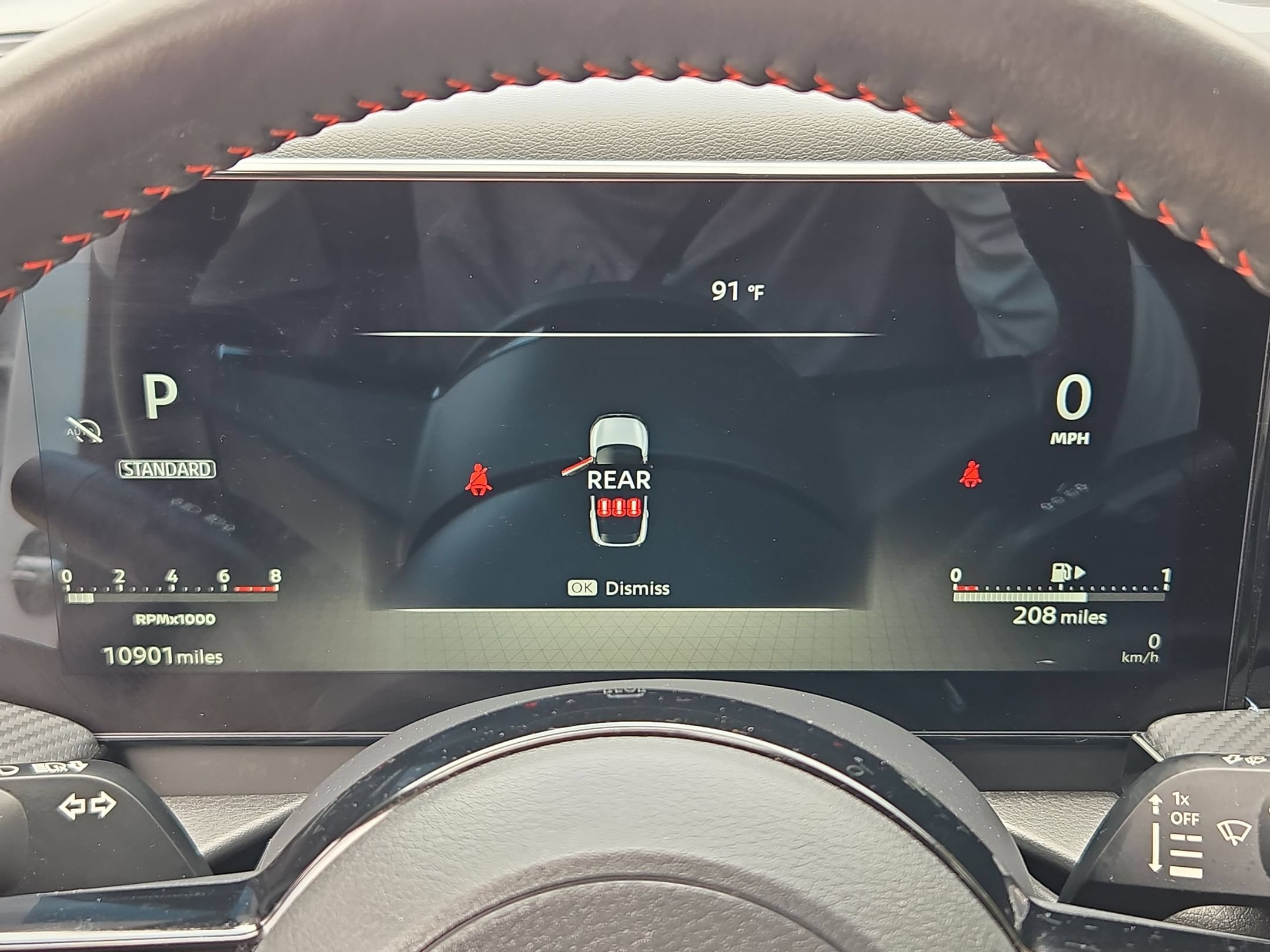 Certified 2025 Nissan Kicks SR FWD image 23