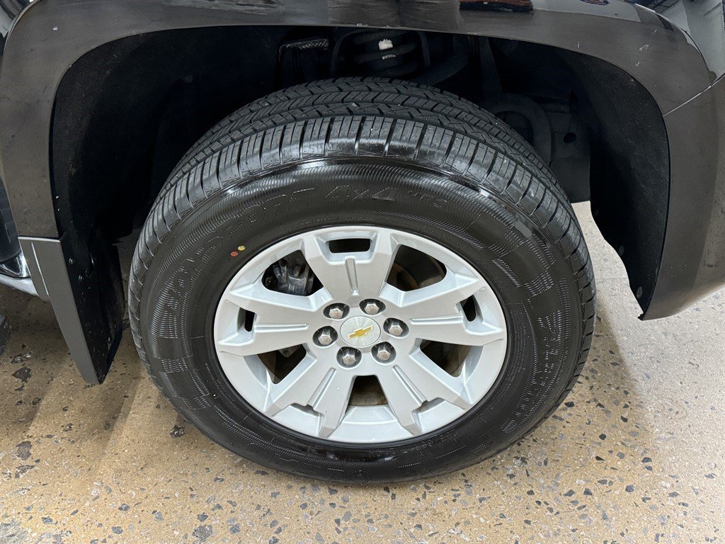Used 2015 Chevrolet Colorado LT w/ Luxury Package AWD/4WD image 20