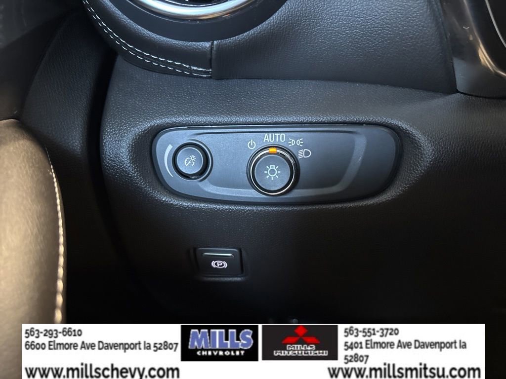 Used 2024 Chevrolet Blazer LT w/ Driver Confidence Package image 24