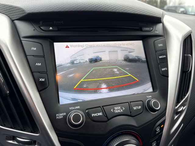 Used 2015 Hyundai Veloster image 21