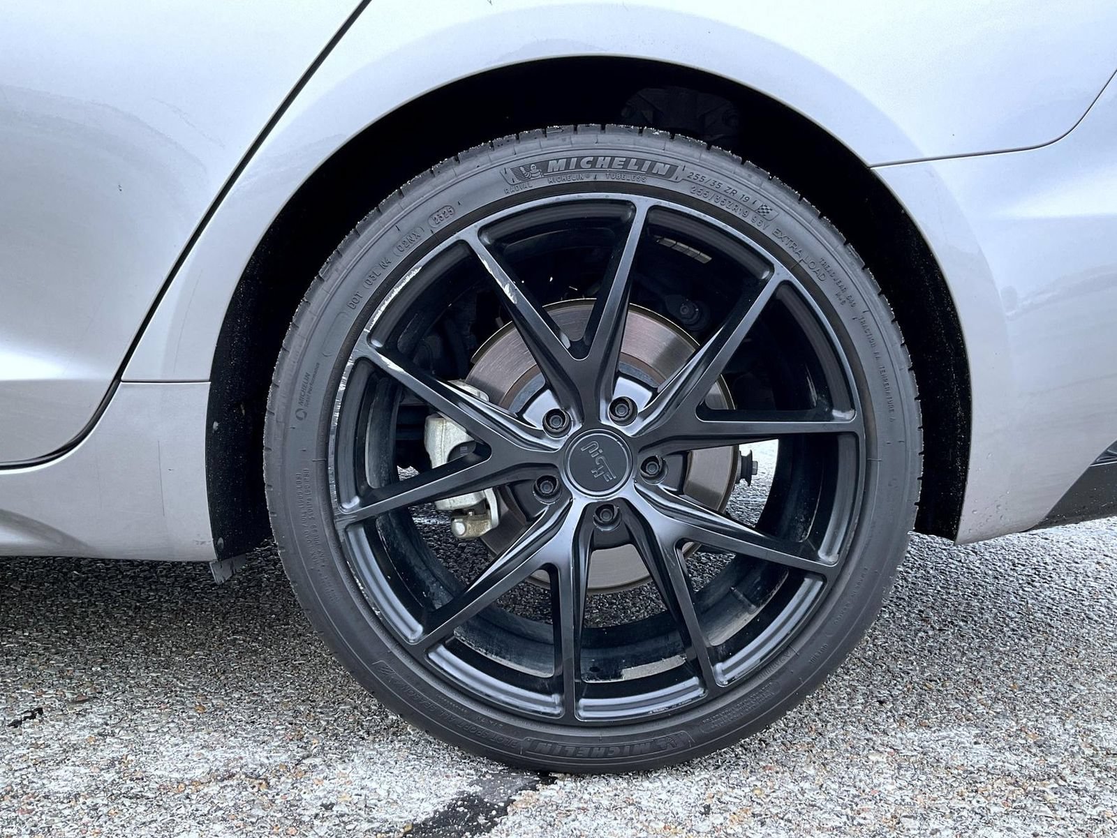 Used 2022 Genesis G70 2.0T AWD/4WD image 22