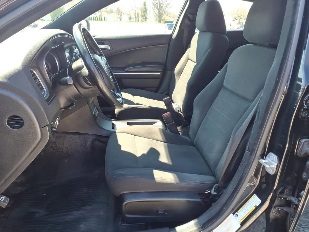 Used 2021 Dodge Charger Police image 16