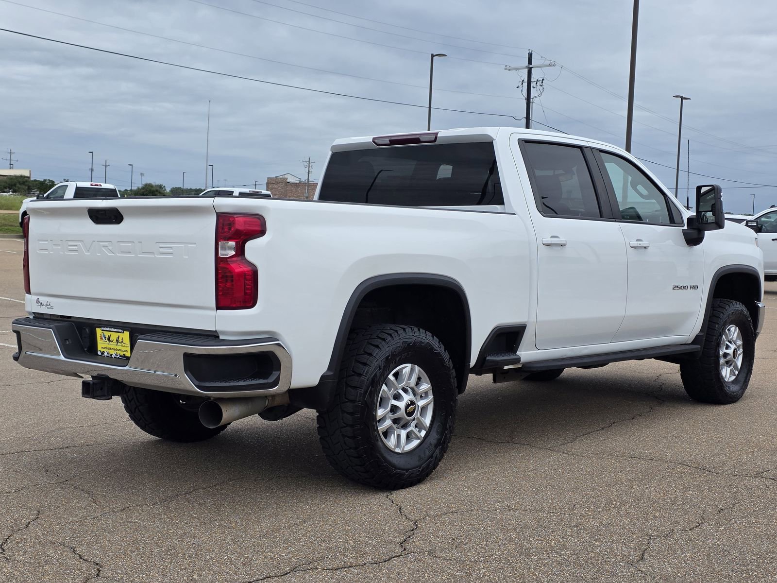 Used 2022 Chevrolet Silverado 2500 LT w/ Convenience Package AWD/4WD image 5