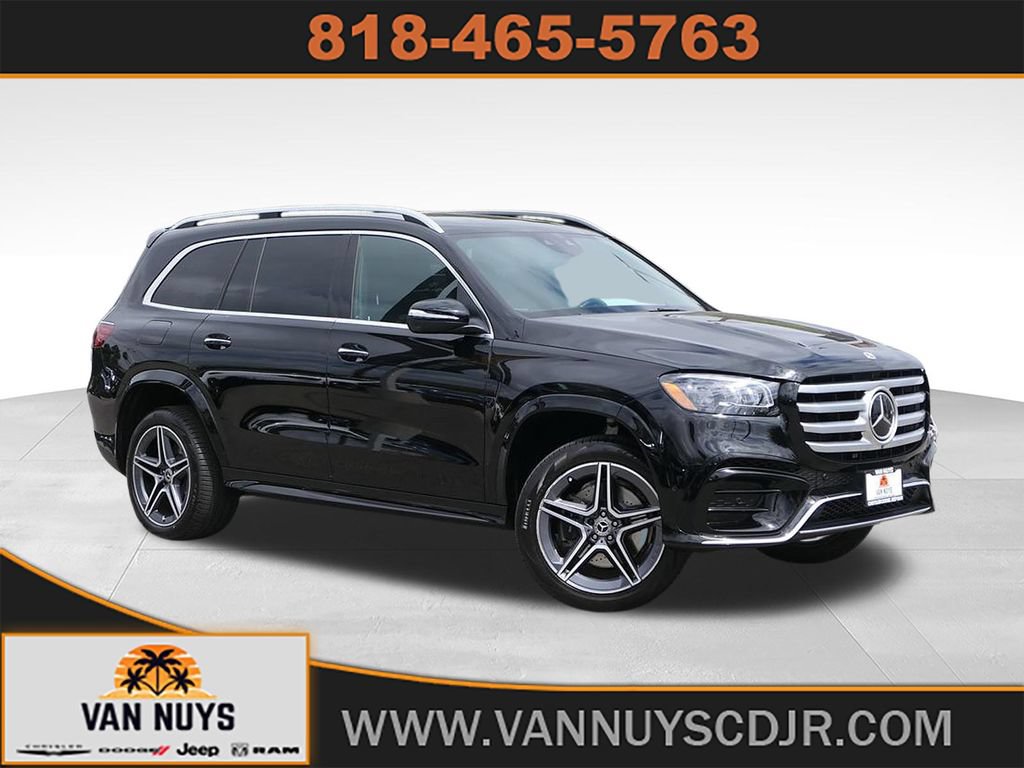 Used 2025 Mercedes-Benz GLS 450 4MATIC image 1