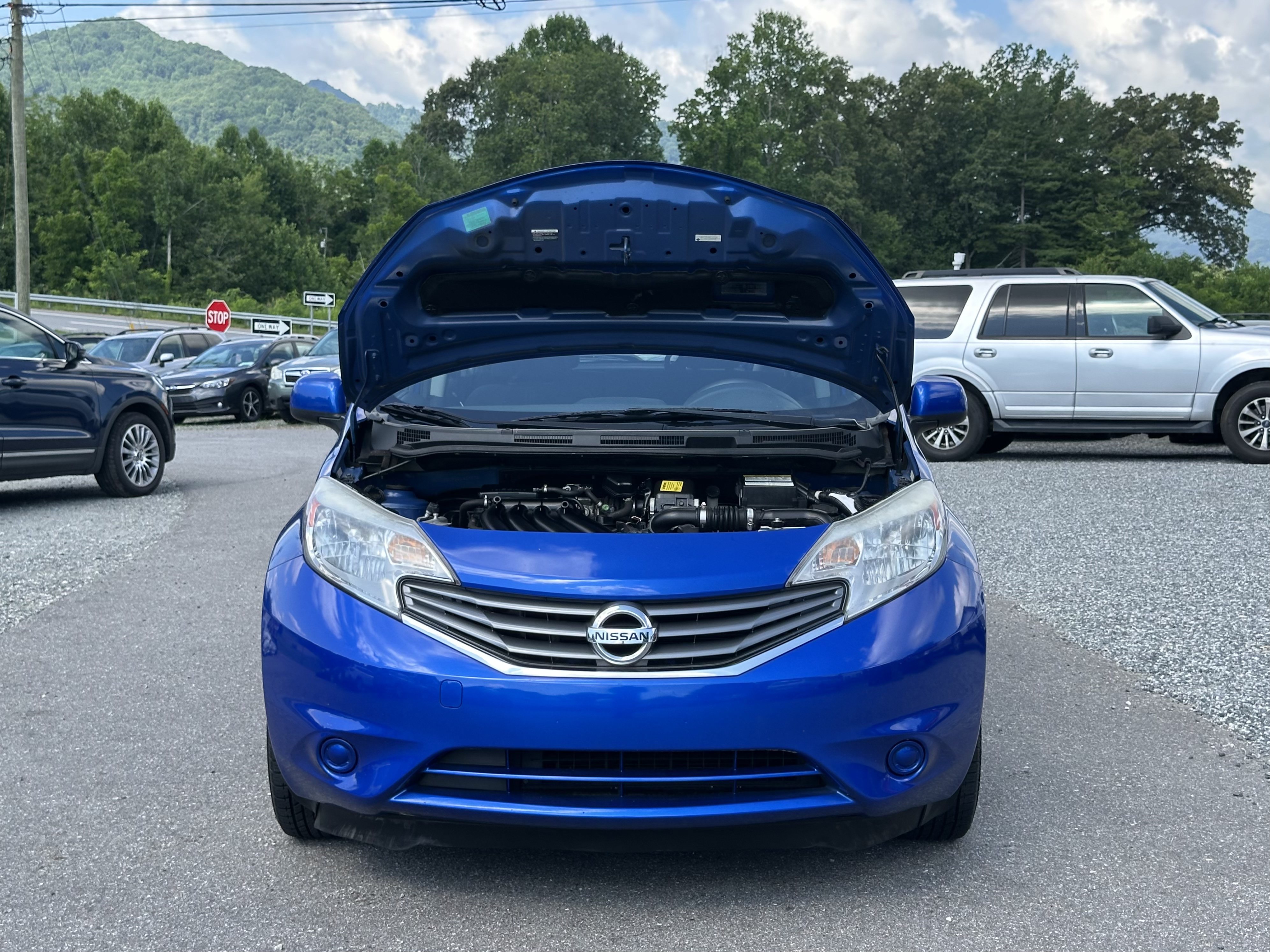 Used 2014 Nissan Versa Note SV FWD image 18