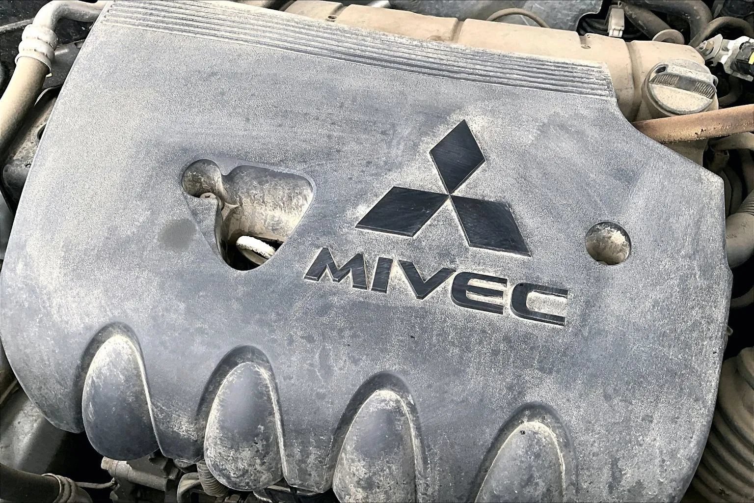 Used 2018 Mitsubishi Outlander SE AWD/4WD image 32
