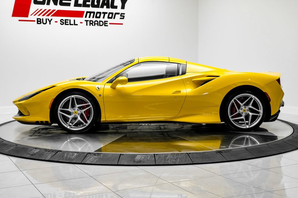 Used 2022 Ferrari F8 Tributo RWD image 13