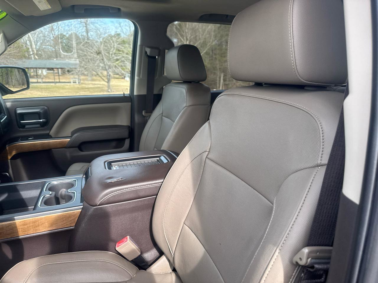 Used 2018 Chevrolet Silverado 1500 LTZ w/ Texas Edition AWD/4WD image 13