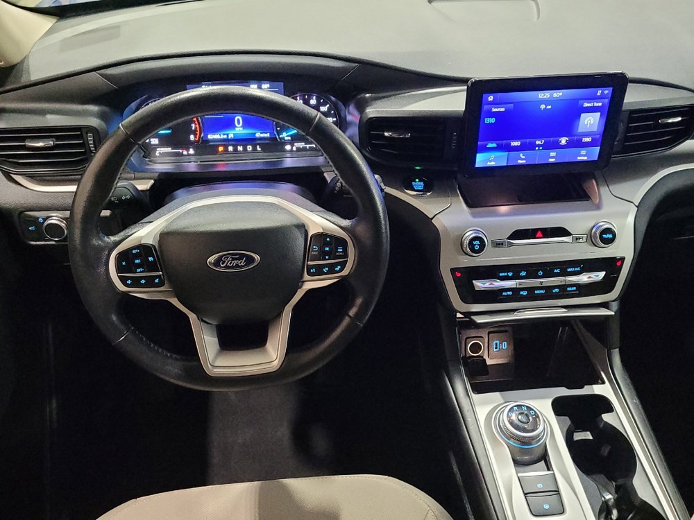 Used 2021 Ford Explorer XLT image 22