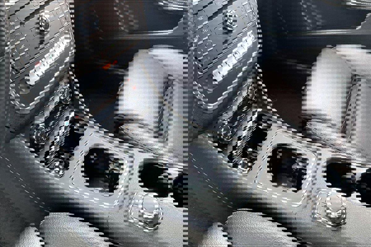 Used 2018 Mercedes-Benz GLA 250 image 15