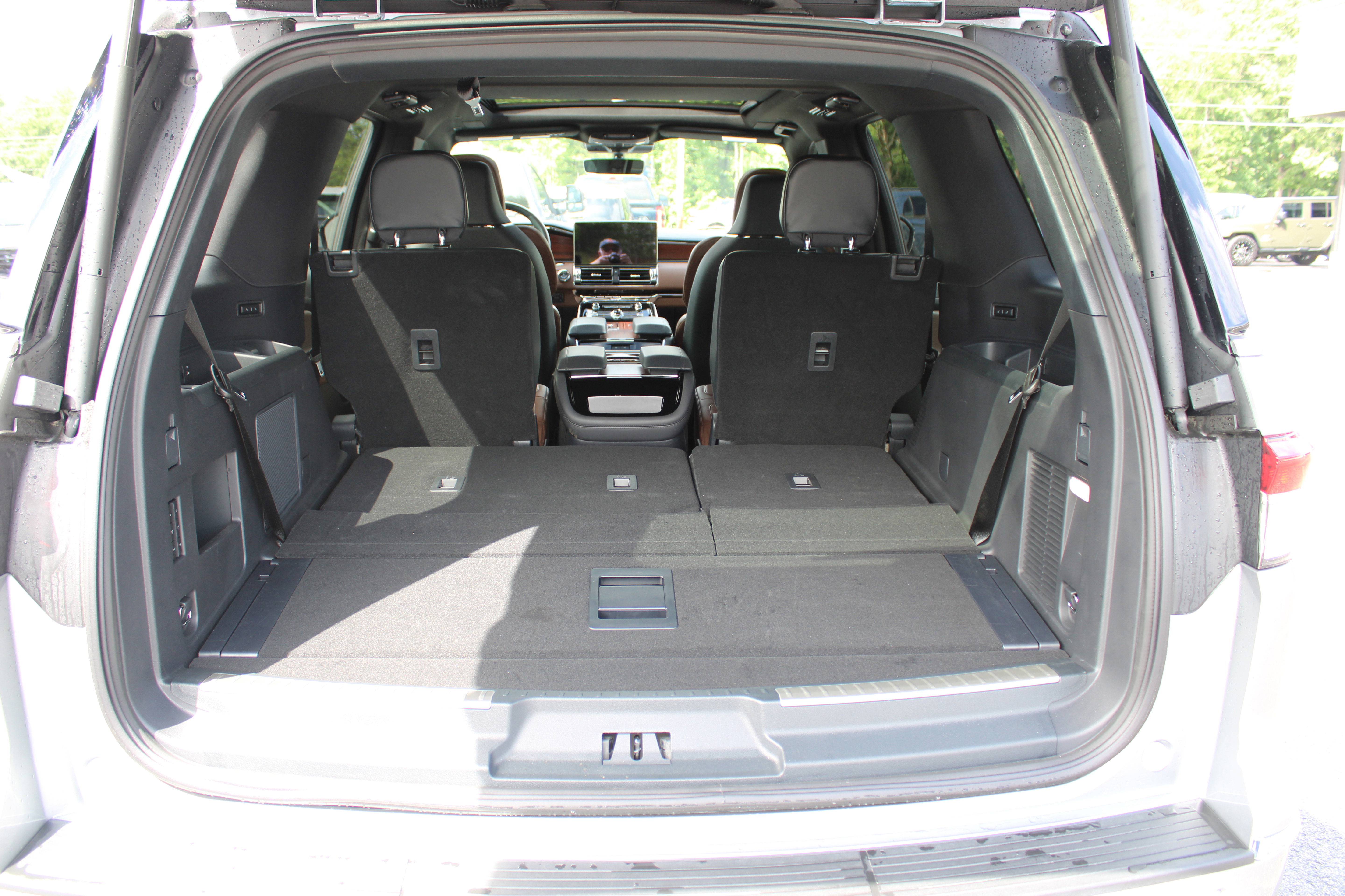 Used 2024 Lincoln Navigator Reserve AWD/4WD image 13