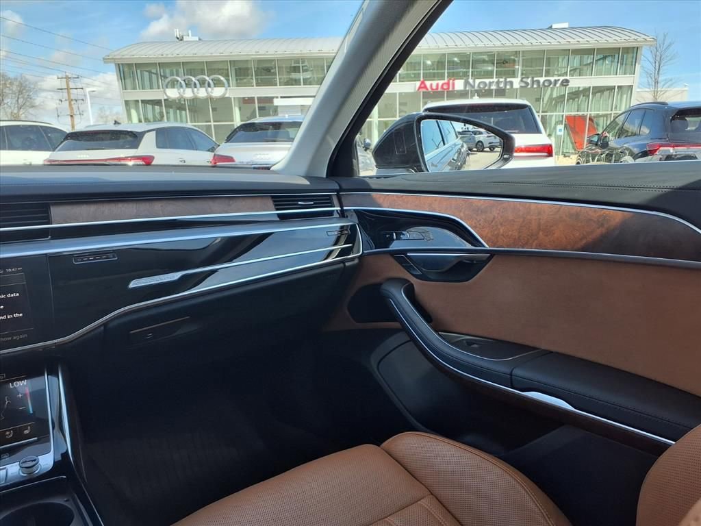 Used 2023 Audi A8 L 3.0T w/ Luxury Package image 23