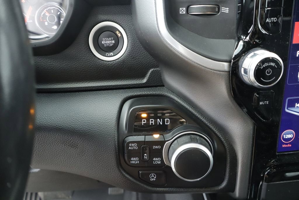 Used 2020 RAM 1500 Big Horn AWD/4WD image 25