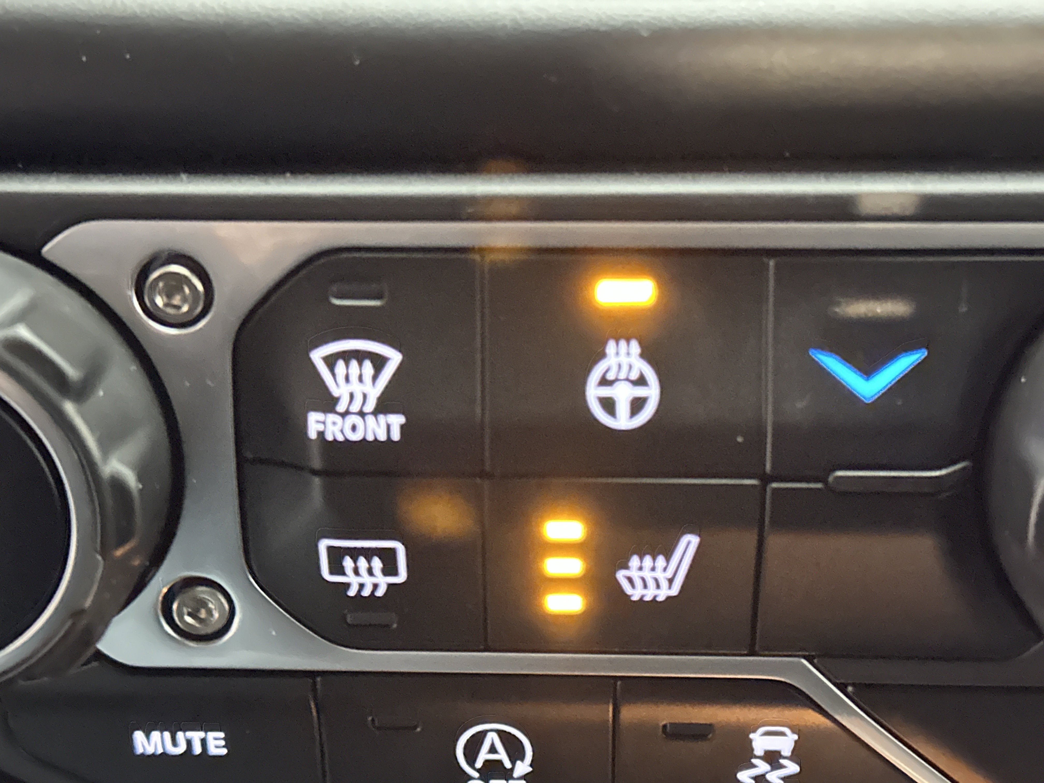 Used 2022 Jeep Wrangler Unlimited Sport image 33