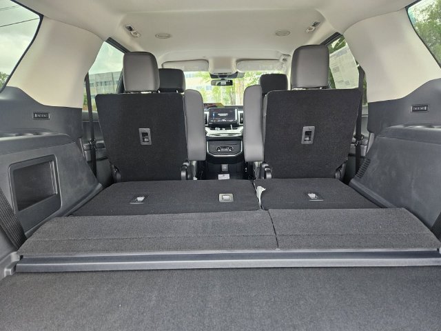 New 2026 Ford Expedition Active RWD image 12