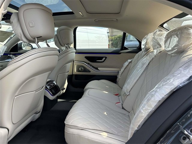 New 2026 Mercedes-Benz S 580 4MATIC Sedan image 33