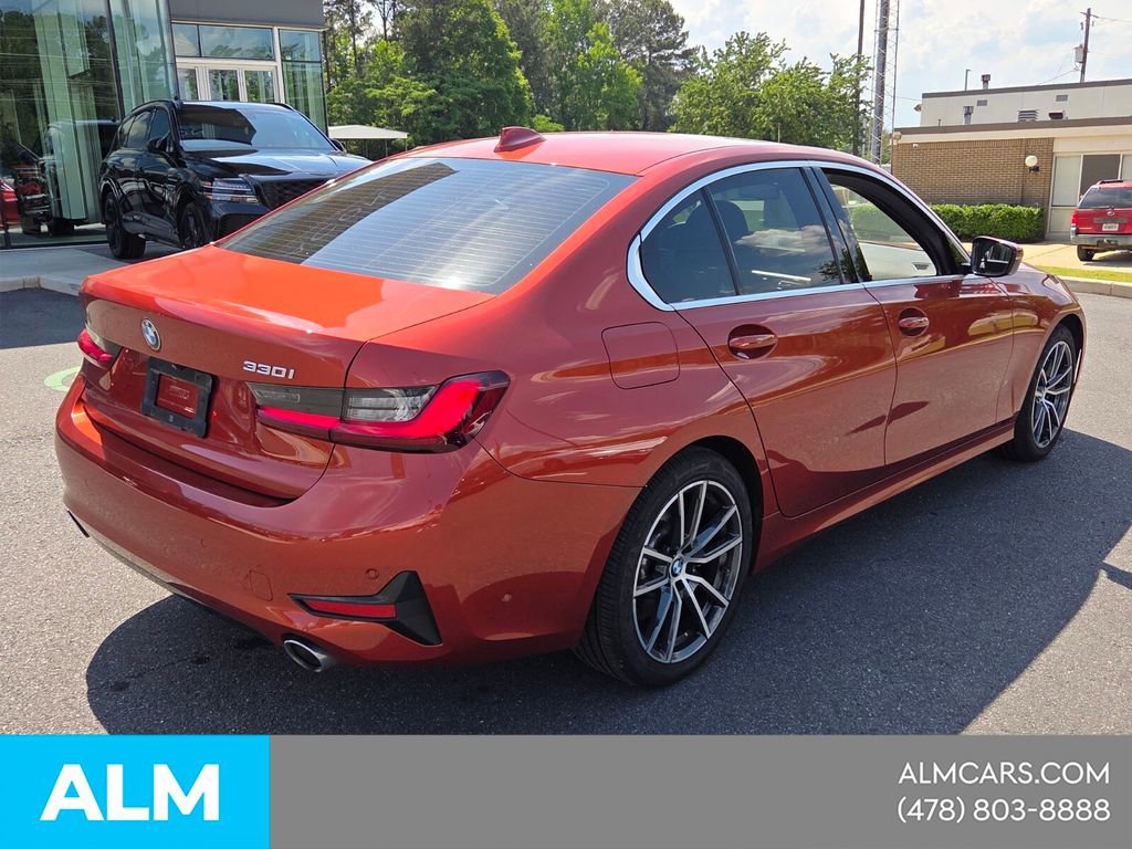 Used 2022 BMW 330i Sedan RWD image 7