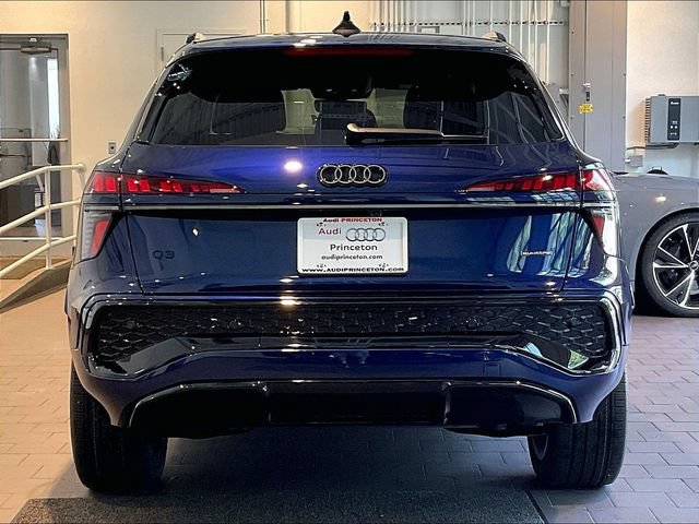 New 2026 Audi Q3 quattro 2.0T AWD/4WD image 2