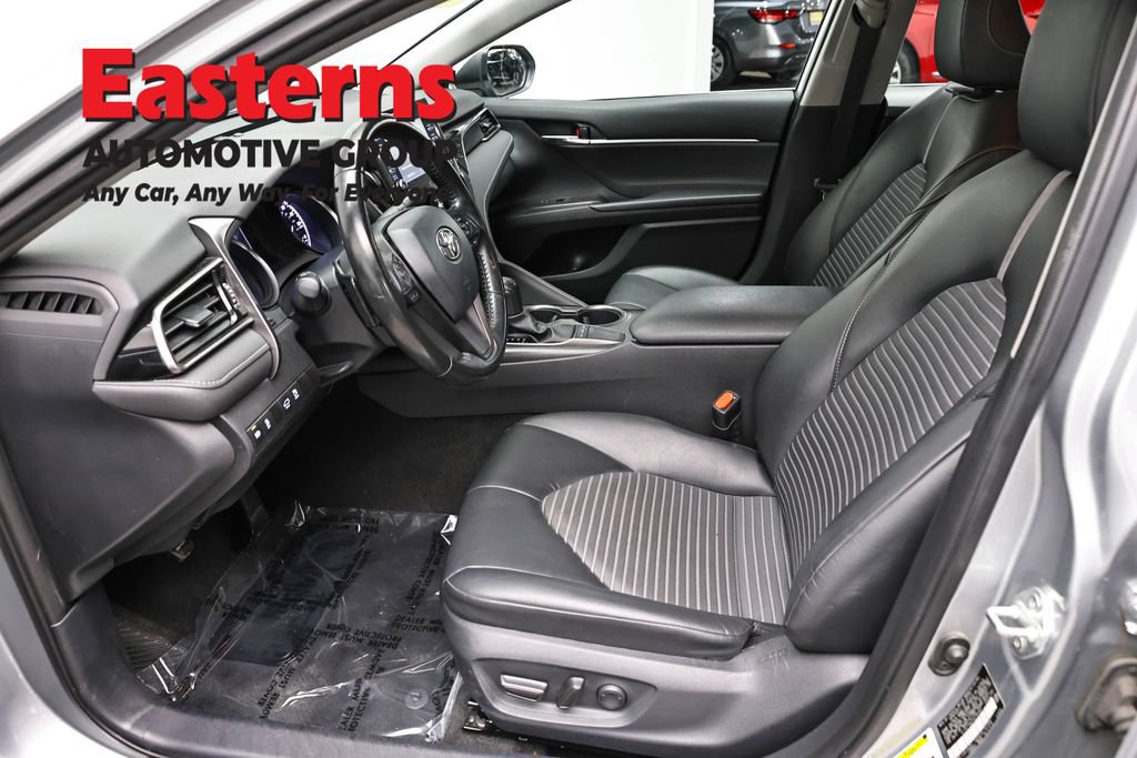 Used 2023 Toyota Camry SE FWD image 13