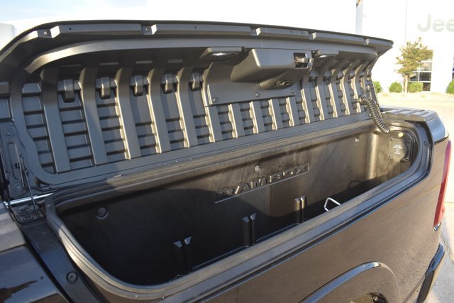 New 2027 RAM 1500 Laramie AWD/4WD image 13