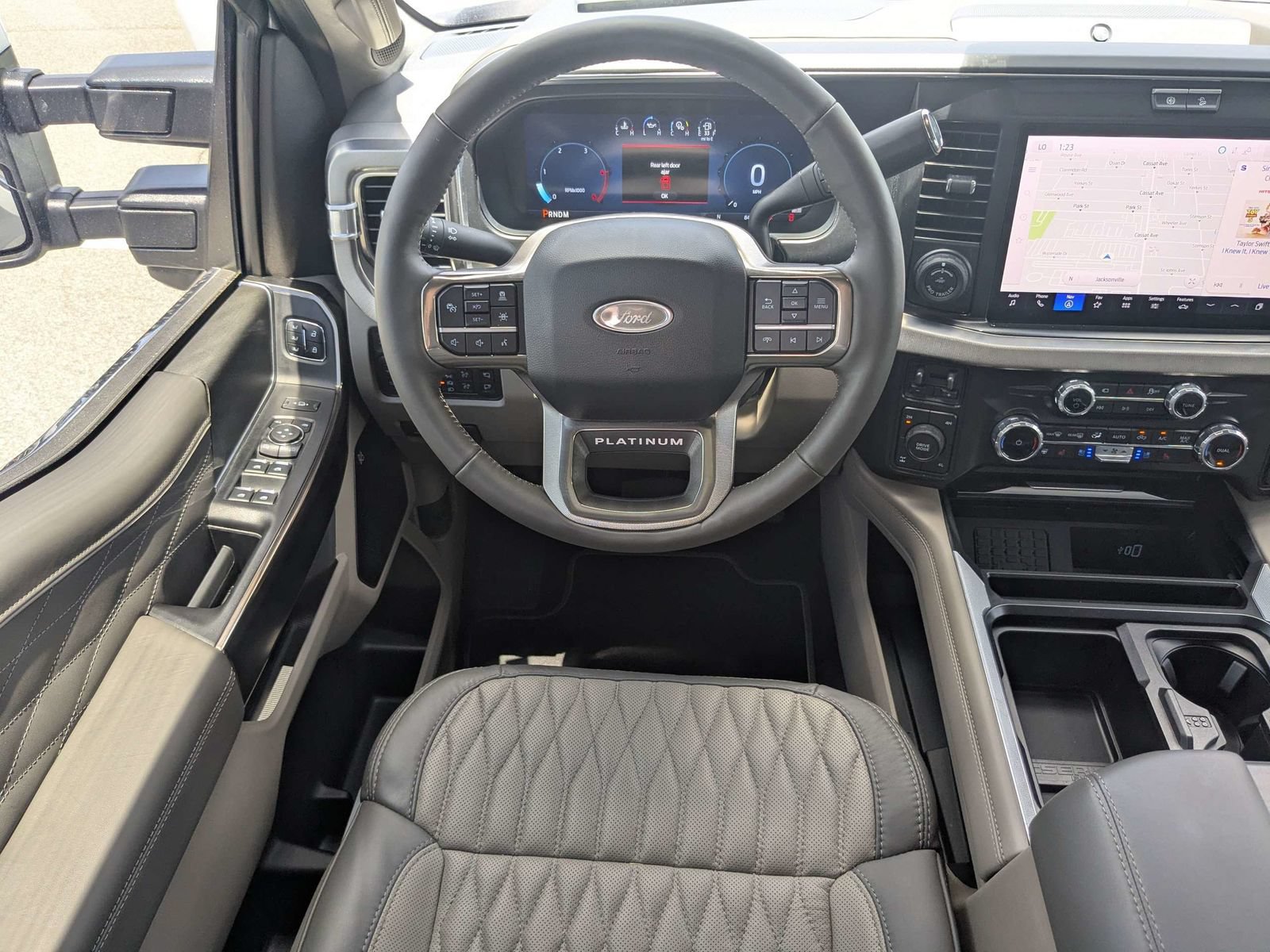 Certified 2026 Ford F350 Platinum w/ Platinum Plus Package AWD/4WD image 17