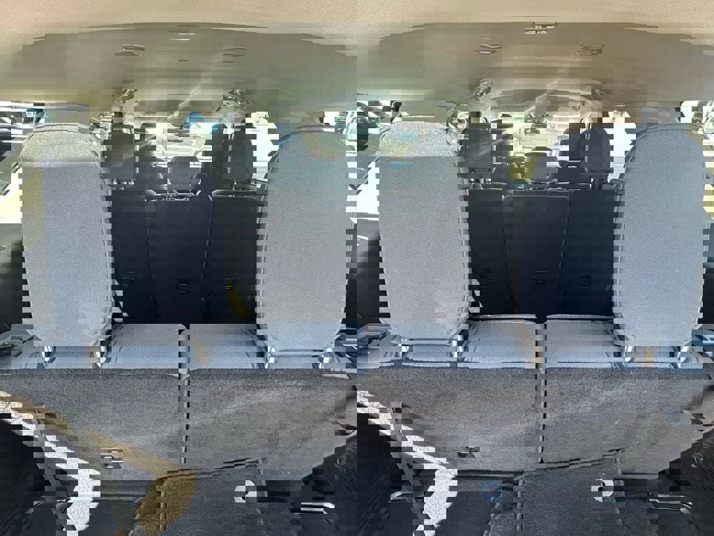 Used 2025 Ford Explorer Active image 8