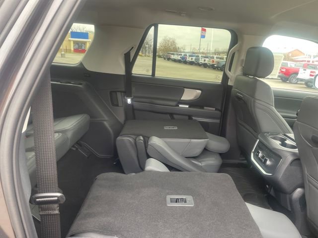 New 2026 Ford Expedition Max Active image 75