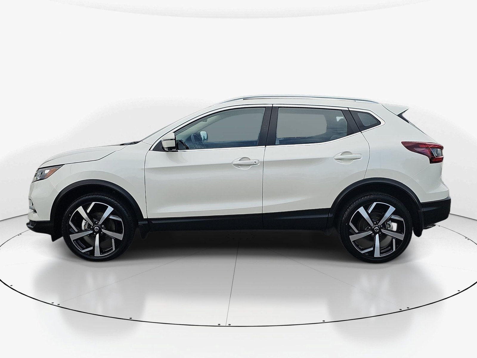 Used 2022 Nissan Rogue Sport SL AWD/4WD image 7