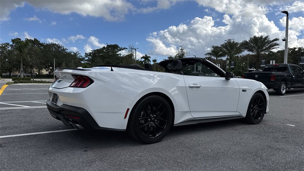 Used 2024 Ford Mustang GT Premium image 25