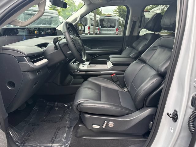 New 2026 Lincoln Navigator Reserve AWD/4WD image 10