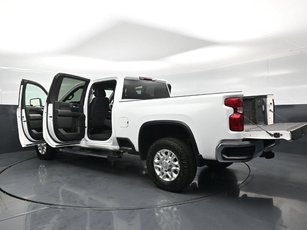 Used 2023 Chevrolet Silverado 2500 LT w/ Convenience Package AWD/4WD image 22