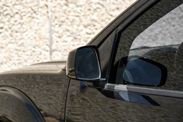 Used 2021 Nissan Frontier SV w/ Midnight Edition Floor Mats image 37