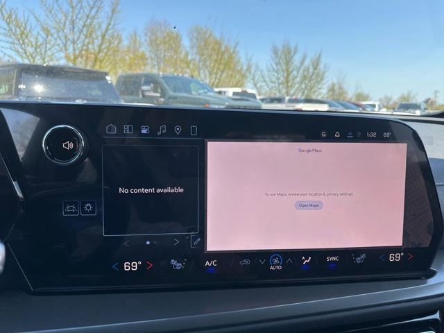 New 2026 Chevrolet Traverse LT FWD image 22